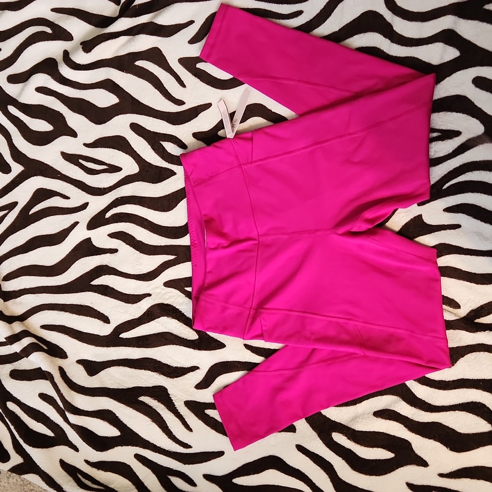 NWT Victoria's Secret leggings